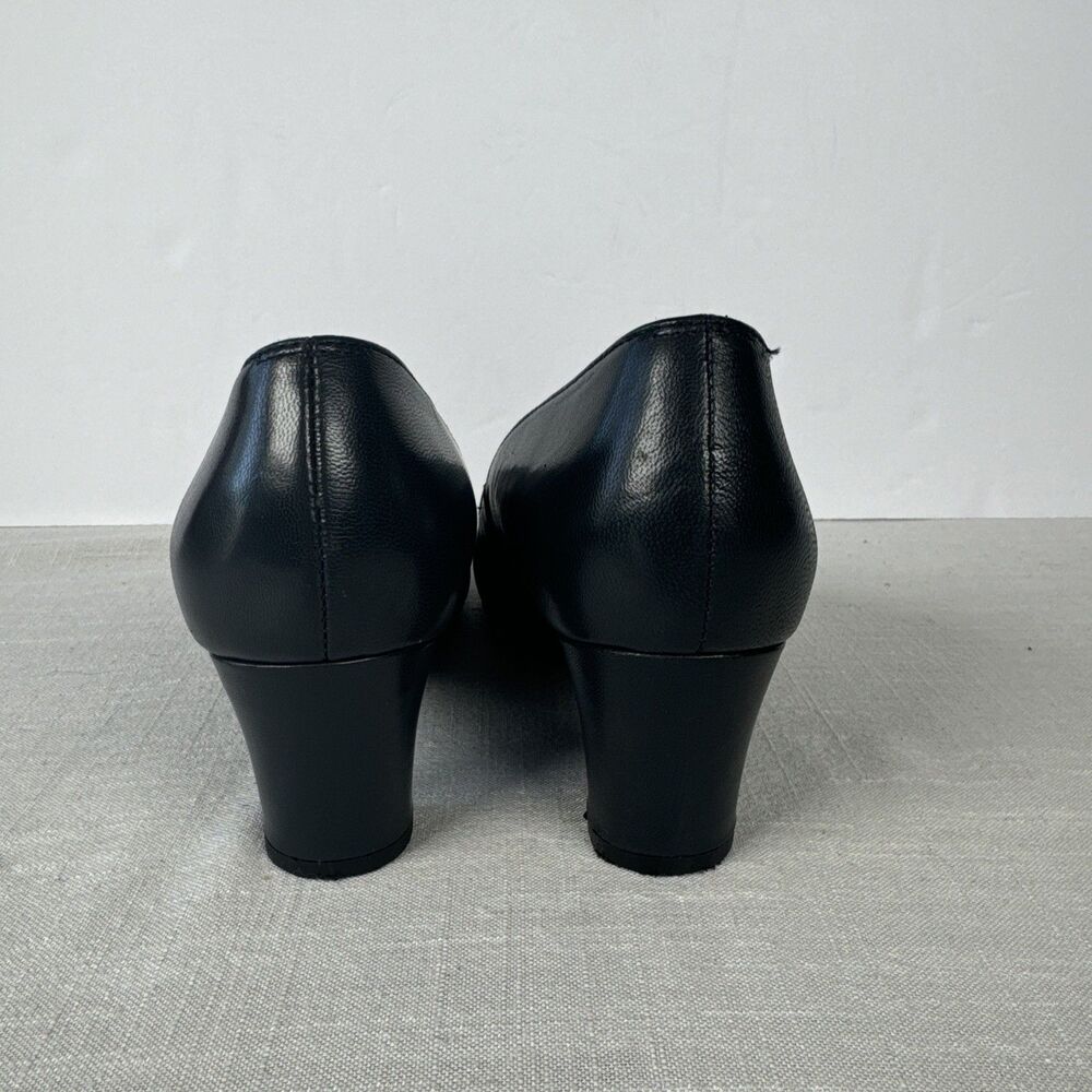 MARK LEMP CLASSICS BY WALKING CRADLES‎ VICKI  SOLID SLIP ON PUMPS Size 8 M - Picture 4 of 11